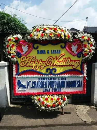 Karangan Bunga Pernikahan Sumatera Barat